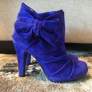 Gianni Bini Blue Suede Ankle Boots